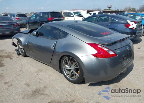 2013 Nissan 370Z Touring z USA, uszkodzony, nr VIN JN1AZ4EH1DM383559
